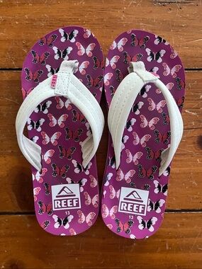 Reef Kids Purple Butterfly Flip Flops with White Straps